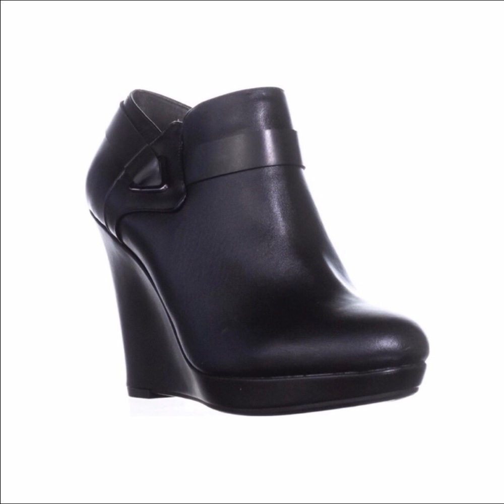 Bar III vegan leather booties **Super CUTE**